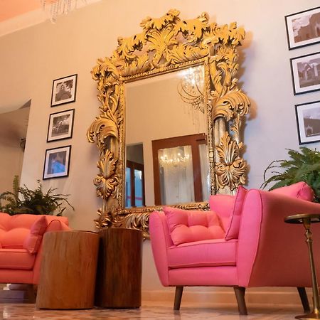 Hostal Poquito A Poquito วัลลาโดลิด ภายนอก รูปภาพ