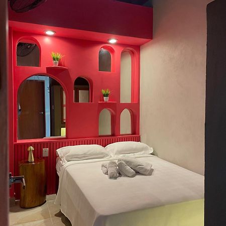 Hostal Poquito A Poquito วัลลาโดลิด ภายนอก รูปภาพ