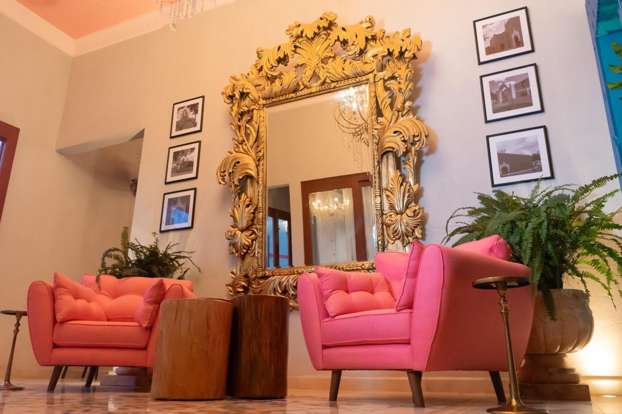 Hostal Poquito A Poquito วัลลาโดลิด ภายนอก รูปภาพ
