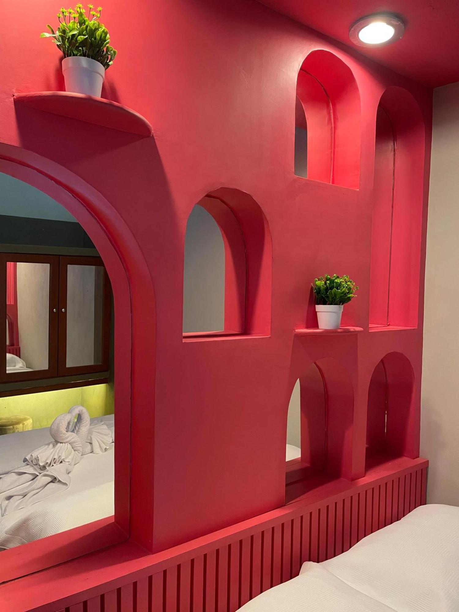 Hostal Poquito A Poquito วัลลาโดลิด ภายนอก รูปภาพ