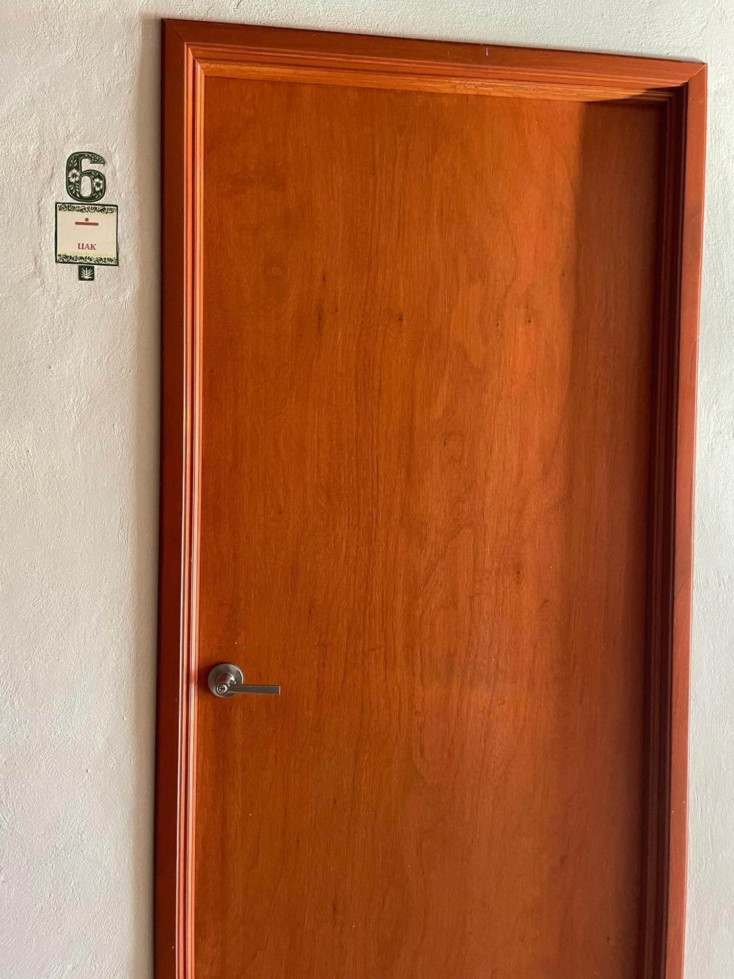 Hostal Poquito A Poquito วัลลาโดลิด ภายนอก รูปภาพ